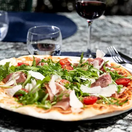 Du Prilet 3* Saint-Luc