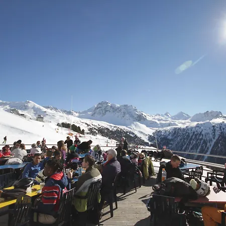 Du Prilet 3* Saint-Luc